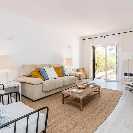 Saltwater House Вилла