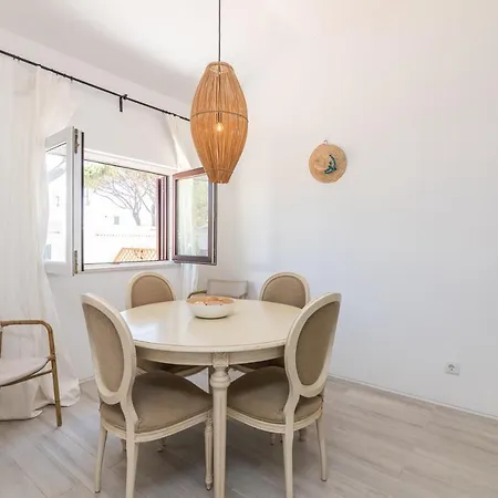 Saltwater House Вилла Картейра